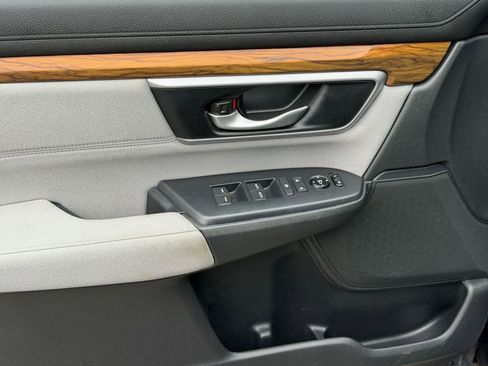 Used 2017 Honda CR-V EX image 14