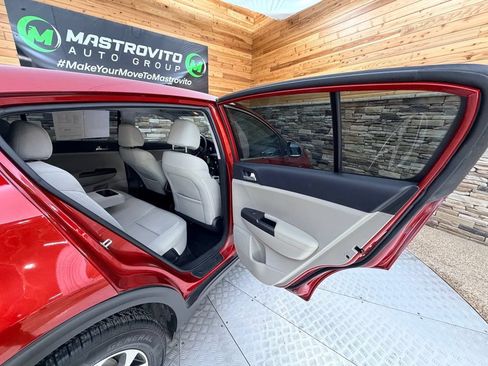 Used 2020 Kia Sportage LX AWD/4WD image 27
