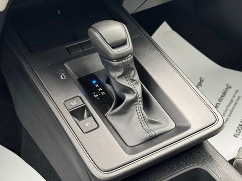 New 2026 Toyota Corolla Cross L image 20