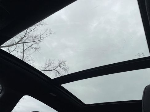 Used 2025 Acura RDX SH-AWD image 20