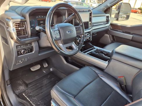 Used 2023 Ford F350 Lariat w/ Lariat Ultimate Package image 23