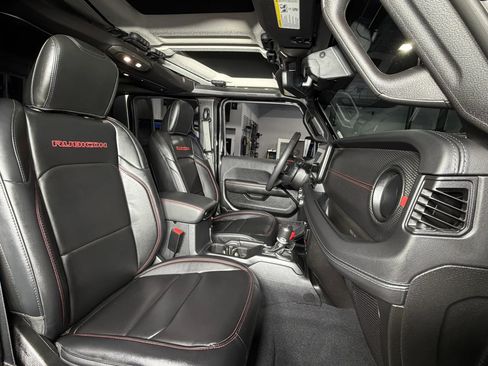 Used 2024 Jeep Gladiator Rubicon image 7