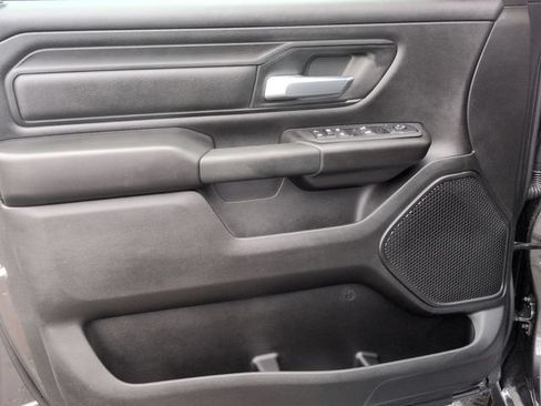 New 2026 RAM 1500 Express AWD/4WD image 11