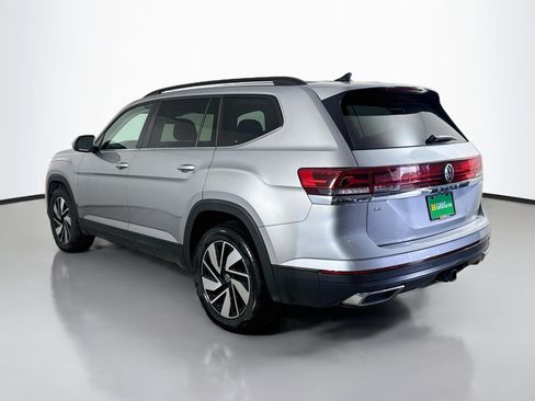 Used 2026 Volkswagen Atlas SE FWD image 7