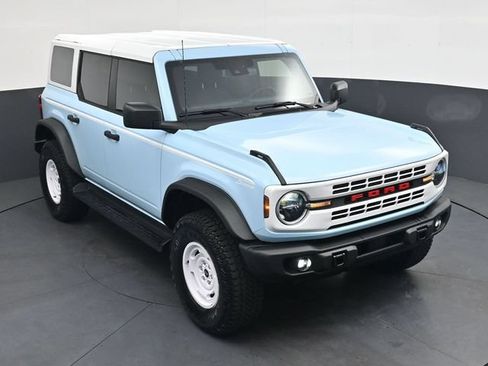 Used 2025 Ford Bronco Heritage Edition AWD/4WD image 23