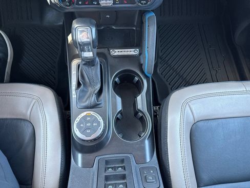 Used 2022 Ford Bronco Wildtrak AWD/4WD image 21