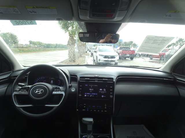 Used 2024 Hyundai Tucson SEL FWD image 11