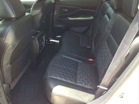 Certified 2023 Nissan Murano Platinum w/ Cargo Package FWD image 13
