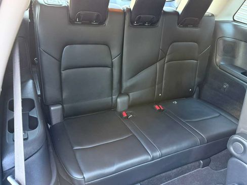Used 2022 Nissan Pathfinder Platinum w/ Cargo Package AWD/4WD image 20