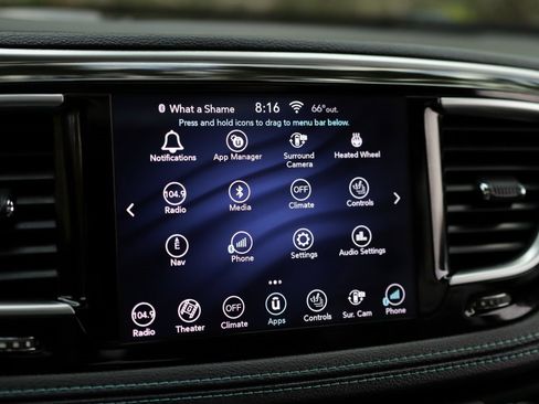 Used 2018 Chrysler Pacifica Limited w/ Advanced Safetytec Group image 14