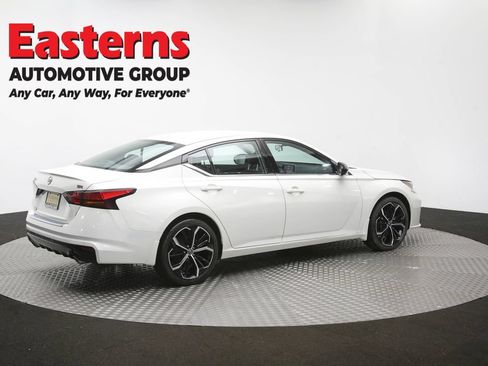 Used 2023 Nissan Altima 2.5 SR FWD image 42