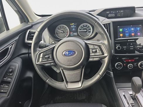 Used 2024 Subaru Forester Premium AWD/4WD image 11