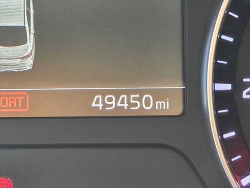 Used 2024 Kia Forte LXS FWD image 25