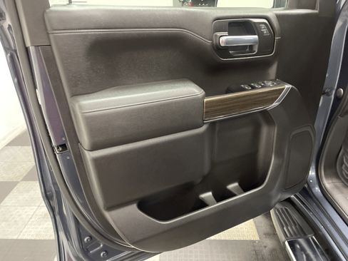 Used 2022 Chevrolet Silverado 1500 LT image 10