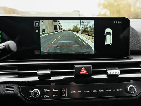 New 2026 Kia Sportage EX image 25