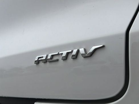 Used 2024 Chevrolet TrailBlazer ACTIV w/ Convenience Package image 16