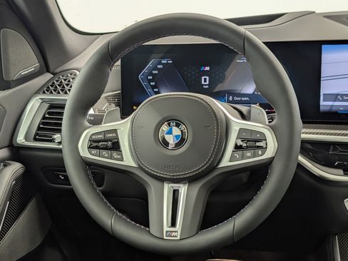 New 2026 BMW X5 M60i w/ Executive Package image 17