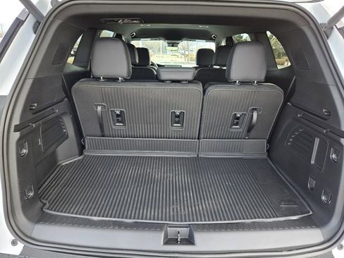 New 2026 GMC Acadia AT4 image 9