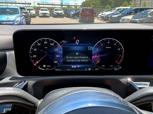 Used 2025 Mercedes-Benz CLA 250 image 13