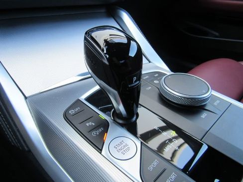 Used 2022 BMW 430i Coupe w/ M Sport Package image 41