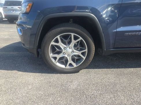 Used 2020 Jeep Grand Cherokee Limited w/ Trailer Tow Group IV AWD/4WD image 5