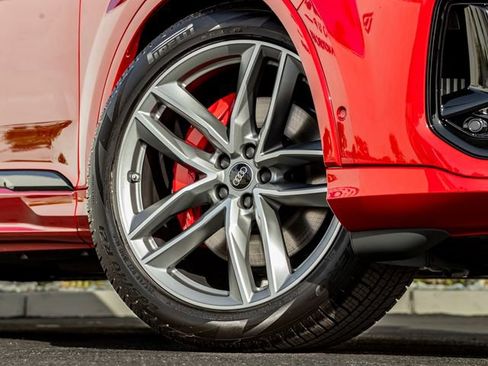 New 2026 Audi Q7 3.0T Prestige AWD/4WD image 7