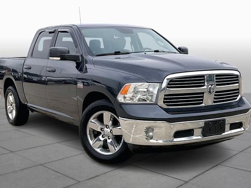 Used 2019 RAM 1500 Lone Star image 3
