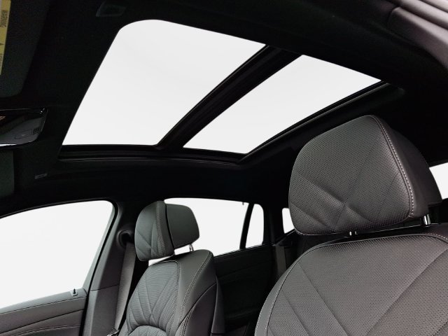 New 2027 BMW X6 M60i w/ Executive Package AWD/4WD image 12