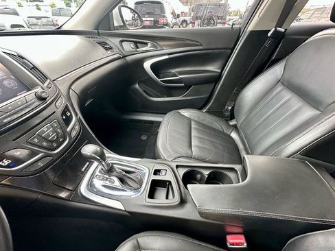 Used 2016 Buick Regal FWD image 22