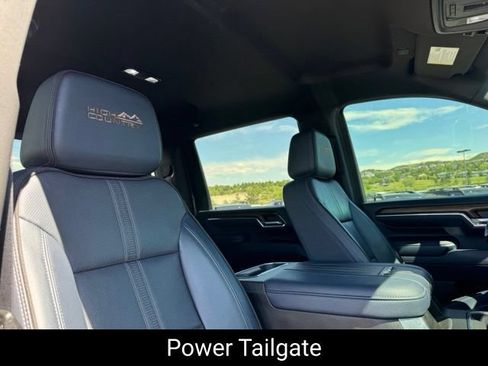 Used 2024 Chevrolet Silverado 3500 High Country AWD/4WD image 25