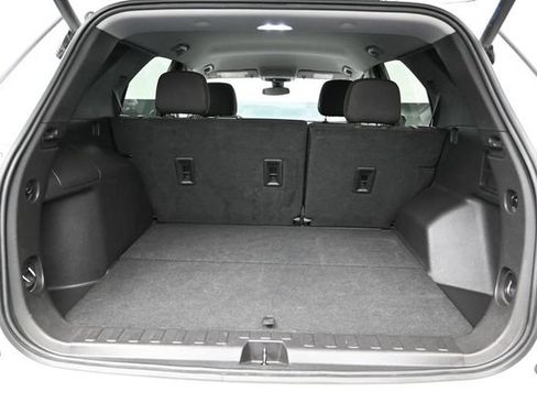 Used 2024 Chevrolet Equinox LT AWD/4WD image 23