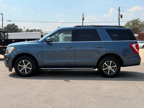 Used 2020 Ford Expedition XLT w/ Equipment Group 202A RWD image 6