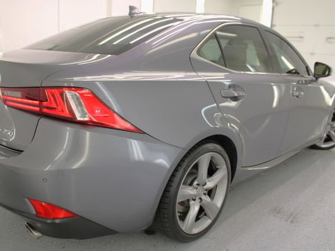 Used 2014 Lexus IS 350 image 15