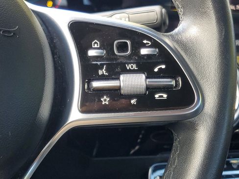 Used 2023 Mercedes-Benz CLA 250 w/ Premium Package image 20
