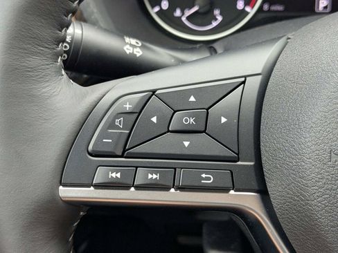 New 2025 Nissan Sentra SV w/ SV Premium Package image 22