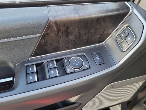 Used 2024 Ford F250 Lariat w/ Lariat Ultimate Package image 26