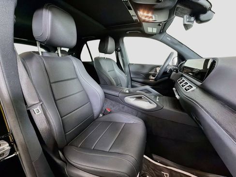 Used 2025 Mercedes-Benz GLE 350 4MATIC image 31