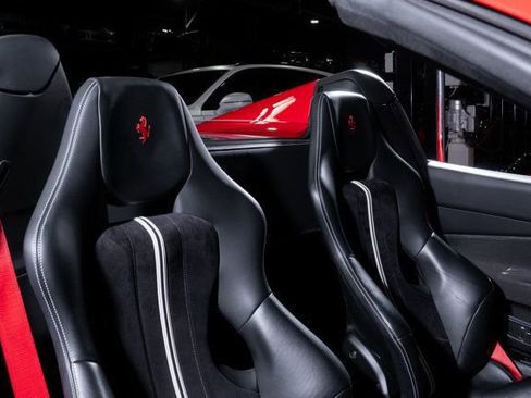 Used 2020 Ferrari 488 Pista Spider image 25