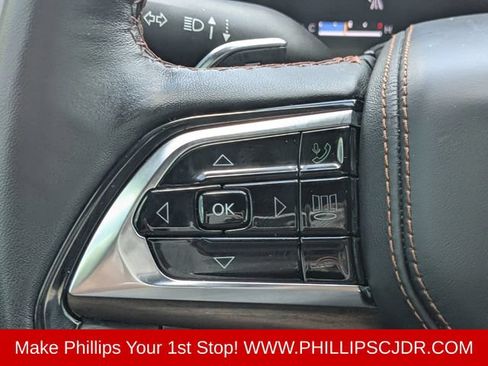 Used 2023 Jeep Grand Cherokee Summit w/ Adv Protech Group IV AWD/4WD image 25