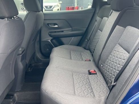 New 2025 Nissan Kicks SV image 7