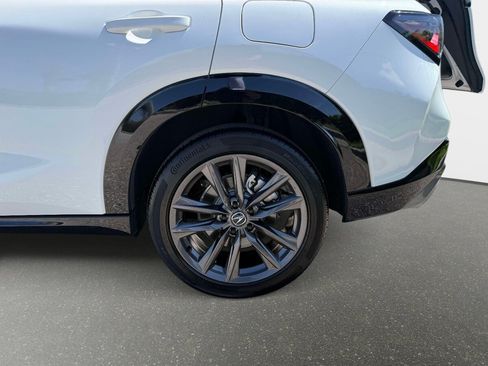 Certified 2025 Acura ADX A-Spec AWD/4WD image 10