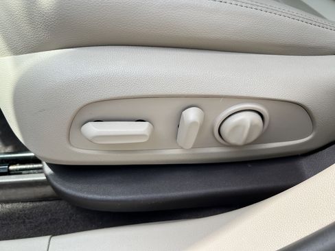 Used 2019 GMC Acadia Denali FWD image 10