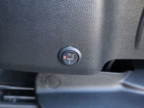 Used 2021 Chevrolet Traverse LS w/ LPO, Blackout Package image 18