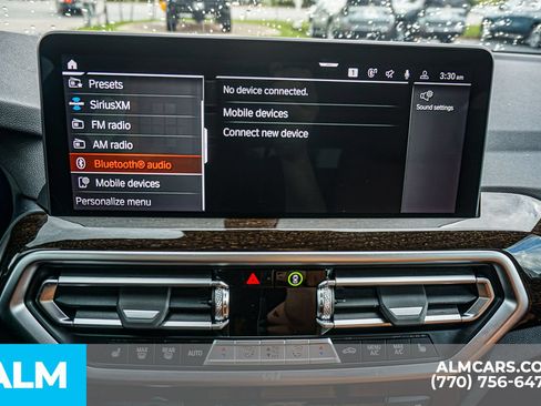 Used 2025 BMW X4 xDrive30i AWD/4WD image 42