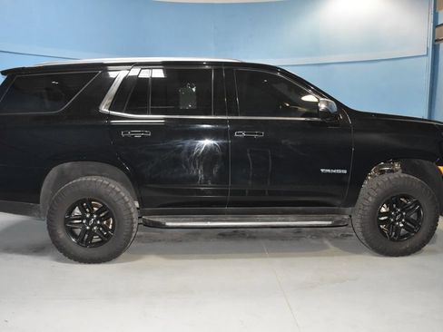 Used 2023 Chevrolet Tahoe Premier AWD/4WD image 24
