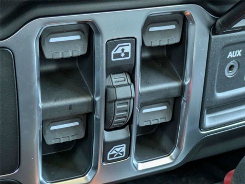 New 2026 Jeep Gladiator Sport image 22