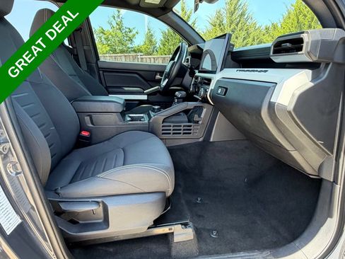 Used 2024 Toyota Tacoma TRD Sport AWD/4WD image 42