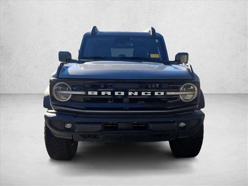 Used 2023 Ford Bronco Outer Banks w/ Sasquatch Package image 2