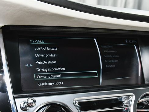 Used 2018 Rolls-Royce Ghost image 27