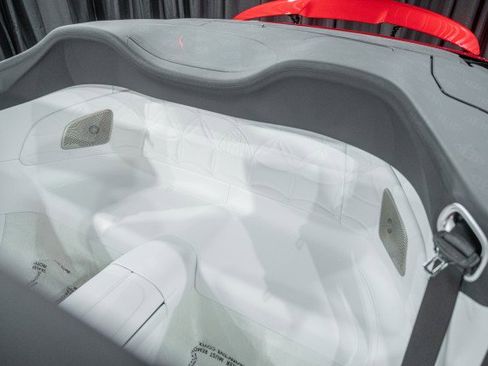 New 2026 Mercedes-Benz Maybach SL 680 image 12